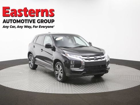 Used 2025 Mitsubishi Outlander Sport LE AWD/4WD image 48