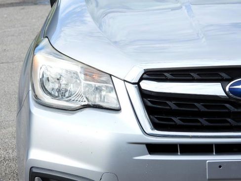 Used 2017 Subaru Forester 2.5i Premium w/ All-Weather Package image 17