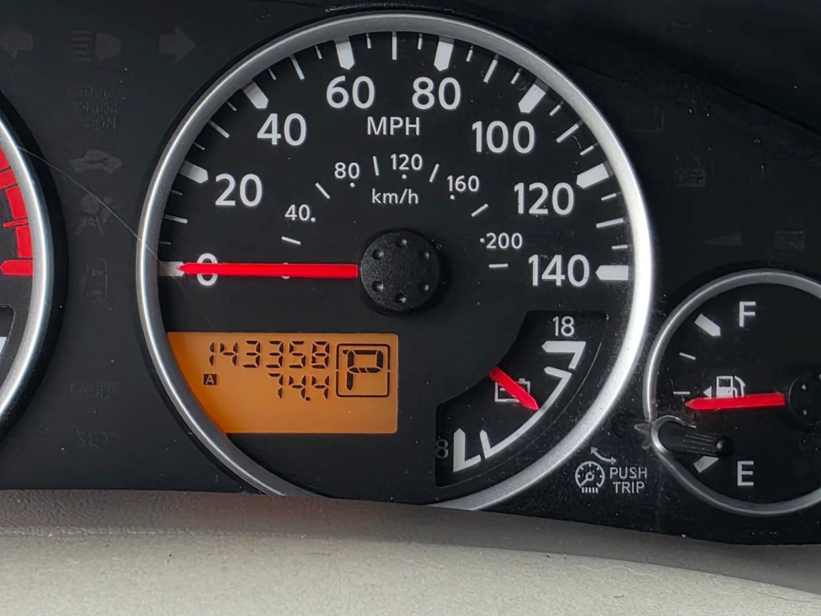 Used 2009 Nissan Frontier LE w/ LE Value Truck Pkg AWD/4WD image 14