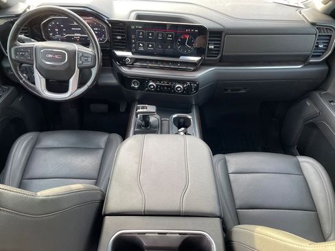 Used 2023 GMC Sierra 1500 SLT w/ SLT Convenience Package AWD/4WD image 13