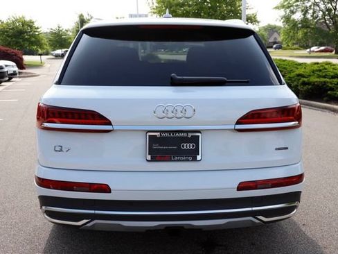 Used 2023 Audi Q7 3.0T Premium Plus w/ Premium Plus Package AWD/4WD image 6