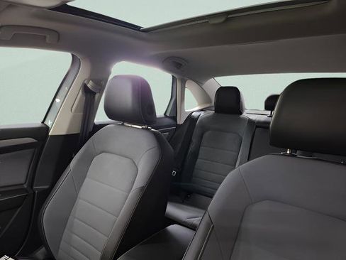 New 2026 Volkswagen Jetta SE FWD image 21