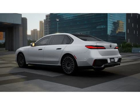 New 2026 BMW 740i w/ Executive Package image 2