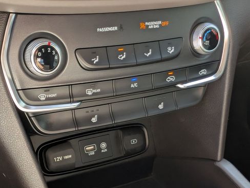 Used 2020 Hyundai Santa Fe SEL image 20