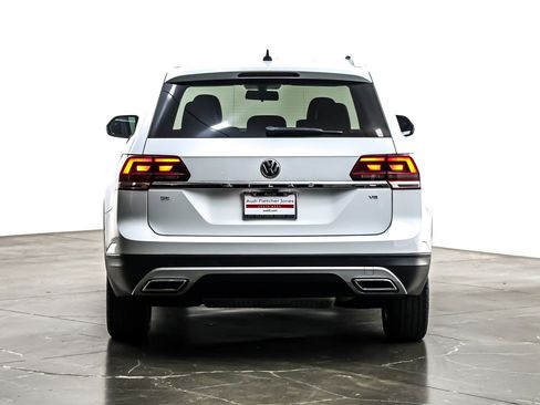 Used 2018 Volkswagen Atlas SE image 4