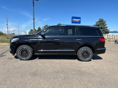 Used 2019 Lincoln Navigator Black Label AWD/4WD image 32