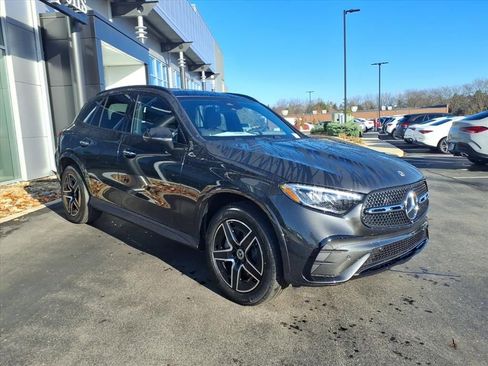 Used 2026 Mercedes-Benz GLC 300 4MATIC image 8