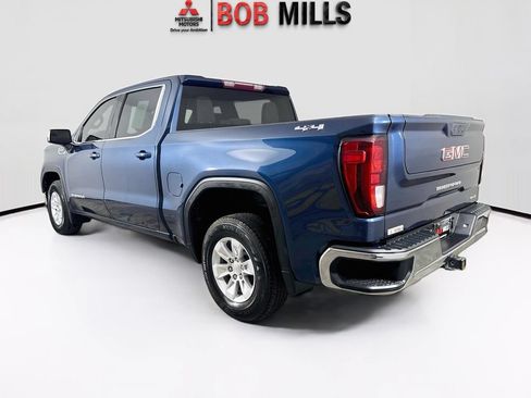 Used 2022 GMC Sierra 1500 SLE AWD/4WD image 5