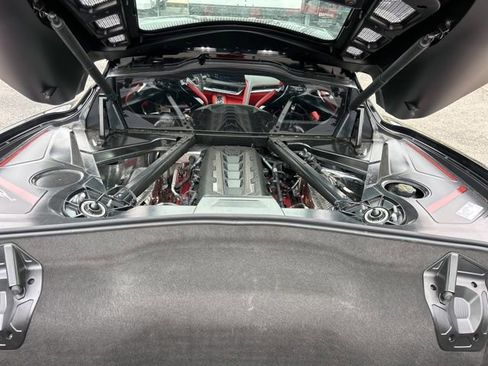 Used 2026 Chevrolet Corvette Stingray Premium Cpe w/ Z51 Performance Package RWD image 33
