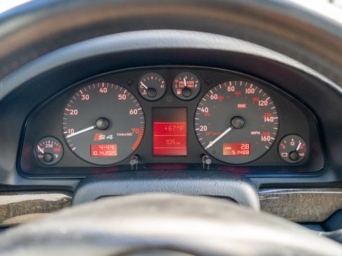 Used 2002 Audi S4 Sedan image 15