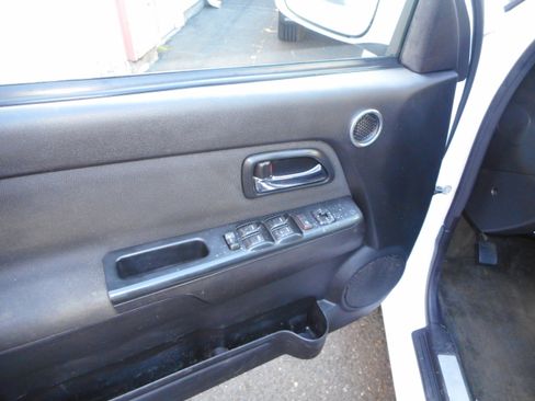 Used 2010 Chevrolet Colorado LT AWD/4WD image 16