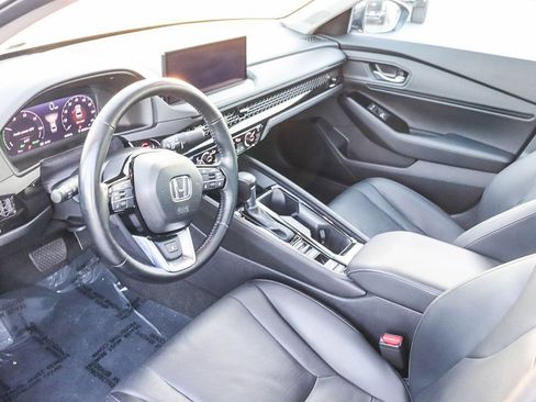 Used 2025 Honda Accord Touring image 23