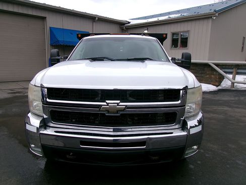 Used 2008 Chevrolet Silverado 3500 W/T image 3