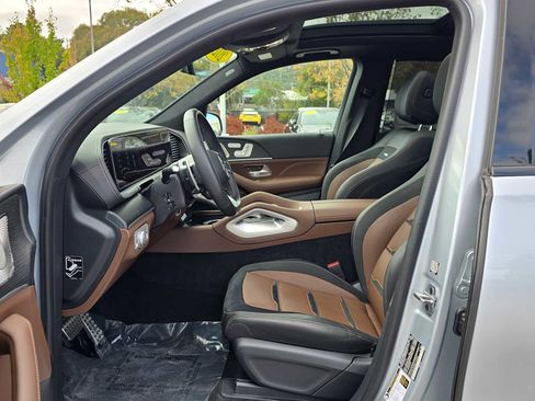 Used 2024 Mercedes-Benz GLE 63 AMG S image 23