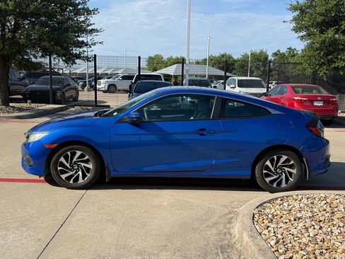 Used 2016 Honda Civic LX-P image 2