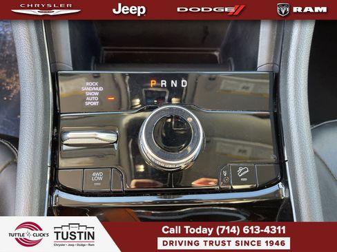 Used 2023 Jeep Grand Cherokee 4WD 4xe image 19