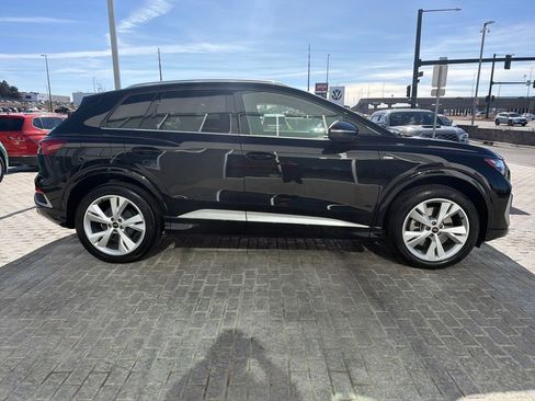 Used 2023 Audi Q4 e-tron Premium Plus image 6