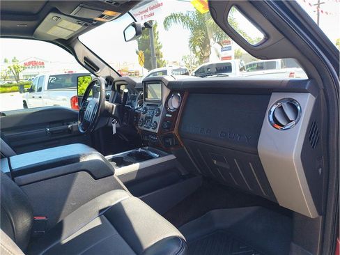 Used 2013 Ford F250 Lariat w/ Lariat Ultimate Pkg AWD/4WD image 12