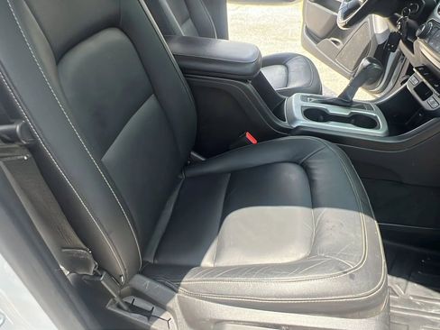 Used 2017 Chevrolet Colorado LT w/ Luxury Package, Chrome RWD image 23