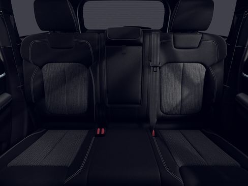 New 2026 Jeep Grand Cherokee 4WD image 3