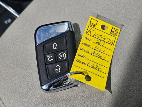 Used 2021 Volkswagen Atlas SEL Premium AWD/4WD image 31