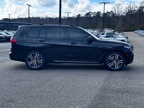 Used 2021 BMW X7 xDrive40i w/ M Sport Package image 14