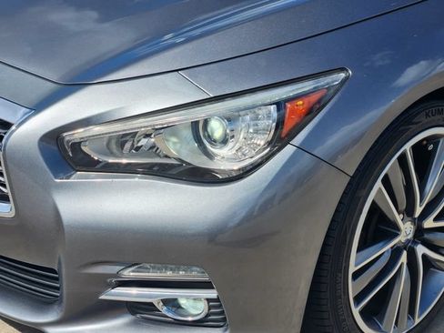Used 2015 INFINITI Q50 Premium w/ Navigation Package RWD image 9