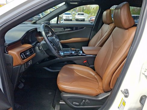 Certified 2022 Lincoln Nautilus Reserve image 13