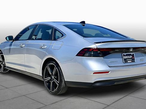 Used 2024 Honda Accord Sport image 12