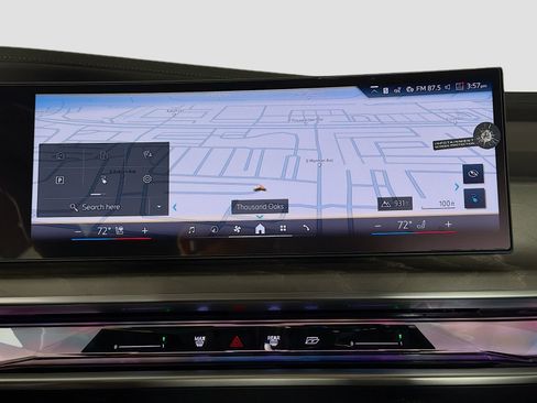 New 2026 BMW i7 xDrive60 w/ Executive Package AWD/4WD image 13