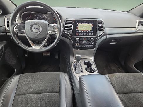 Used 2022 Jeep Grand Cherokee Laredo X AWD/4WD image 11