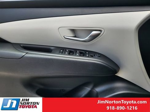 Used 2024 Hyundai Tucson SEL FWD image 23