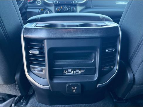 Used 2020 RAM 1500 Big Horn RWD image 24