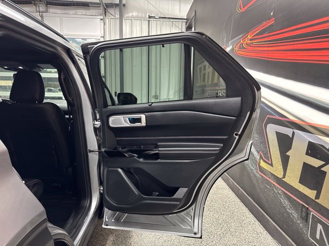 Used 2023 Ford Explorer ST w/ Equipment Group 401A AWD/4WD image 24