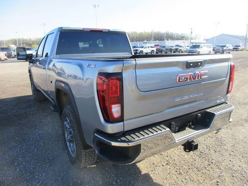 New 2026 GMC Sierra 2500 SLE w/ SLE Value Package; image 7