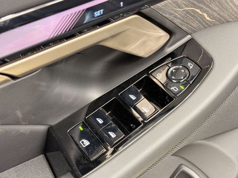 New 2027 BMW 530i xDrive AWD/4WD image 19