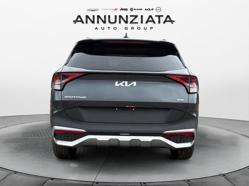 New 2025 Kia Sportage EX image 4