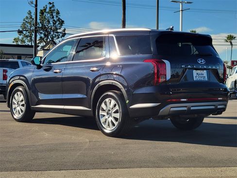 Used 2024 Hyundai Palisade SEL image 2