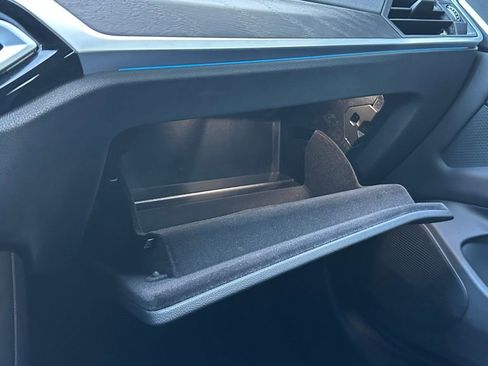 Used 2023 BMW i4 eDrive35 w/ Premium Package image 48