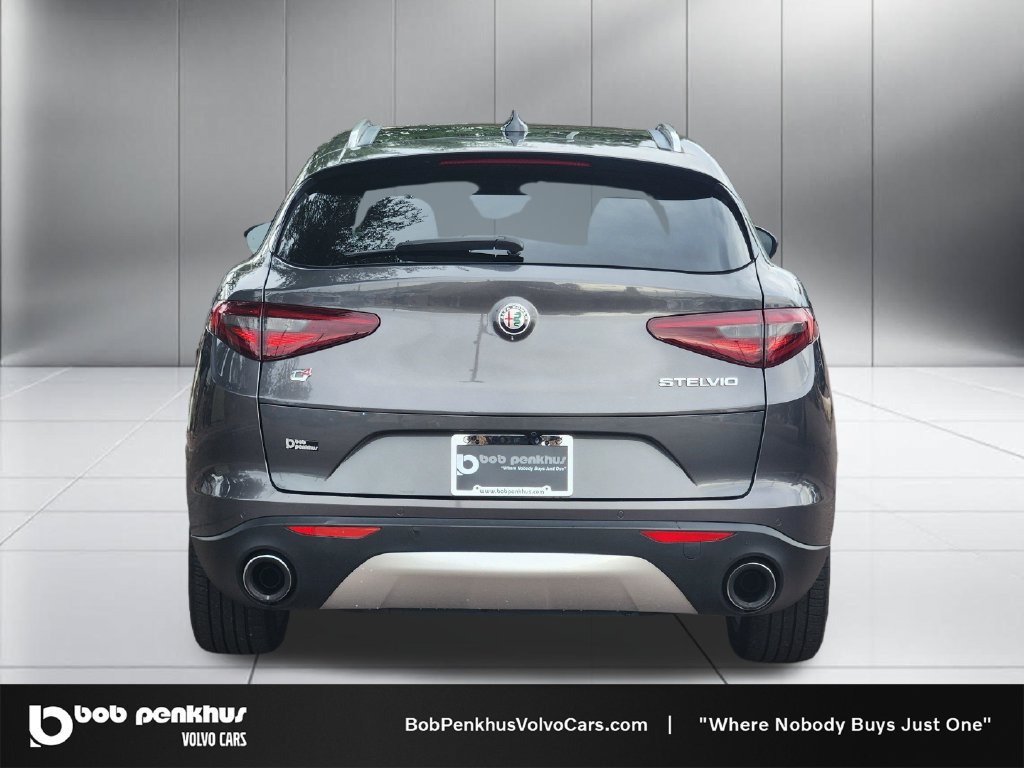 Used 2019 Alfa Romeo Stelvio Ti AWD/4WD image 26
