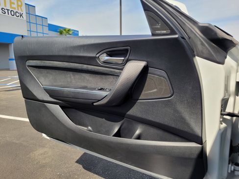 Used 2017 BMW M2 image 25