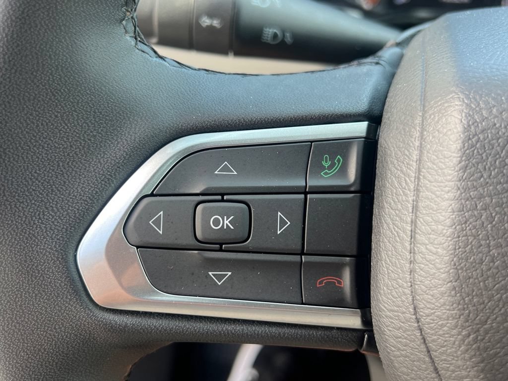 Used 2024 Jeep Compass Limited AWD/4WD image 30