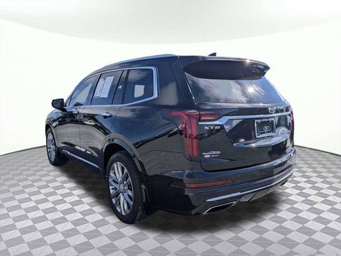 Used 2021 Cadillac XT6 Premium Luxury FWD image 5