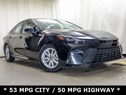 Certified 2025 Toyota Camry LE image 2