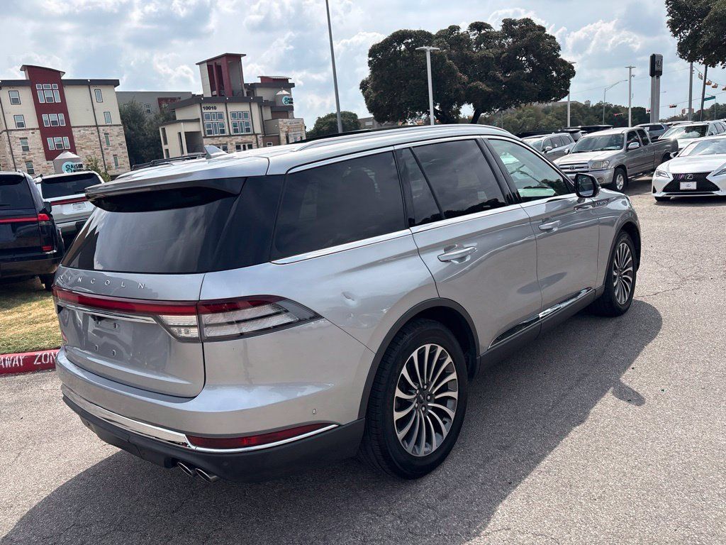 Used 2020 Lincoln Aviator Reserve w/ Equipment Group 201A RWD image 5