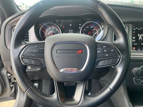 Used 2023 Dodge Charger SXT RWD image 11