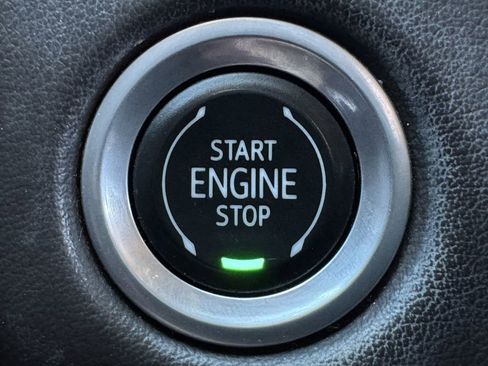 Used 2021 Chevrolet Tahoe Z71 w/ Rear Media and Nav Package image 19