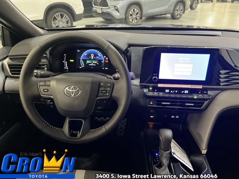New 2026 Toyota Camry SE FWD image 27
