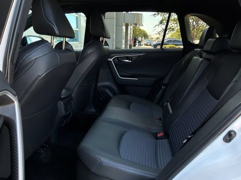 Used 2025 Toyota RAV4 XSE w/ Advanced Technology Package AWD/4WD image 13