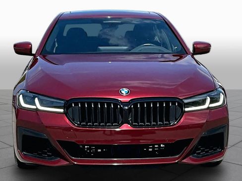 Certified 2023 BMW 530i xDrive w/ Executive Package AWD/4WD image 3